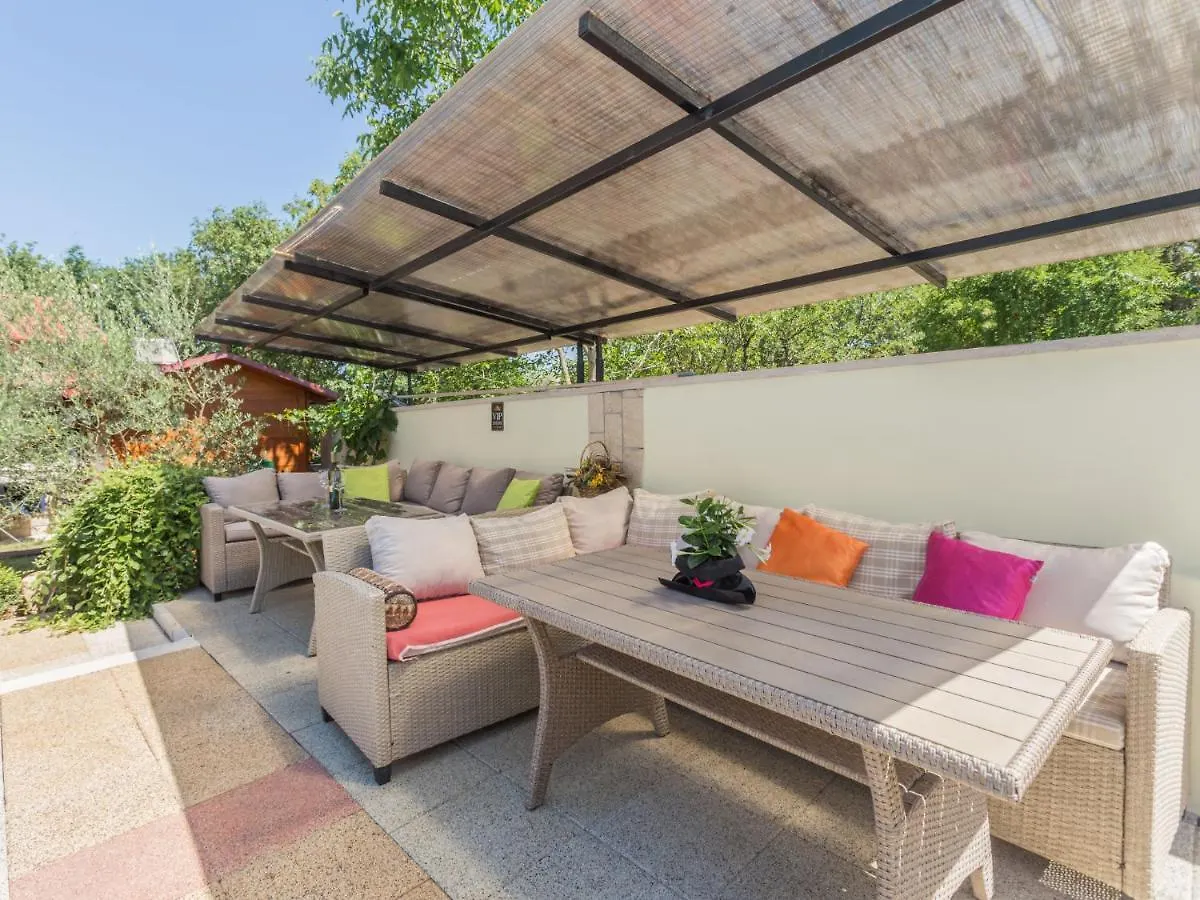 Apartment Nena - Prc425 By Interhome Nova Vas