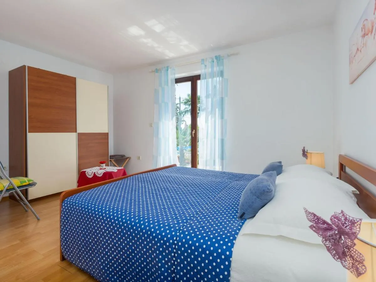 Apartment Nena - Prc425 By Interhome Nova Vas